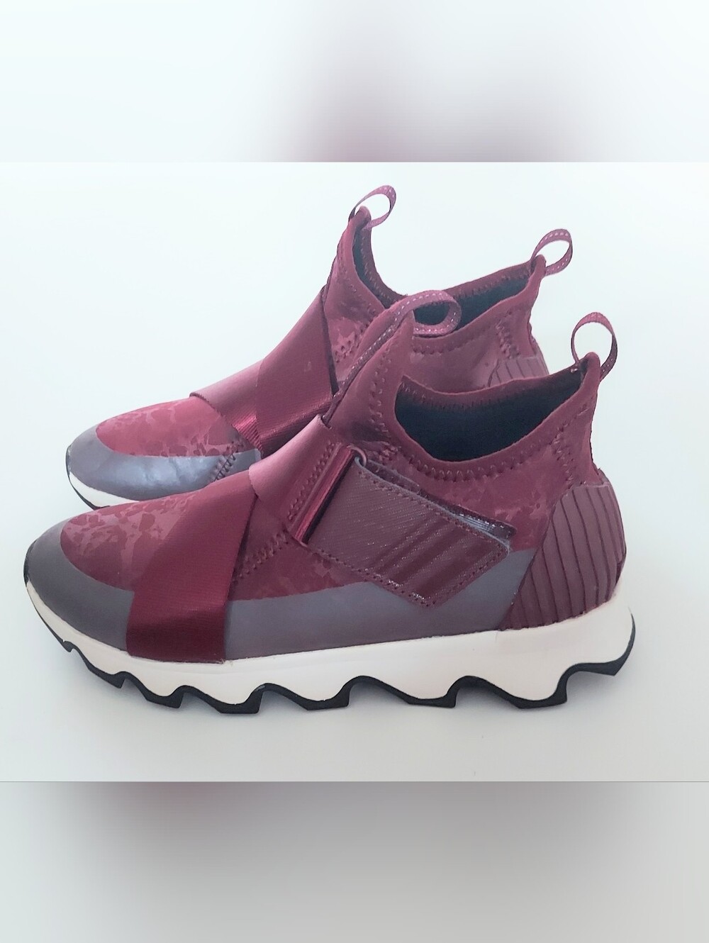 Sorel Kinetic Sneak Women's Sneaker Shoes Slip On Size 7 Burgandy Red - Picture 6 of 8